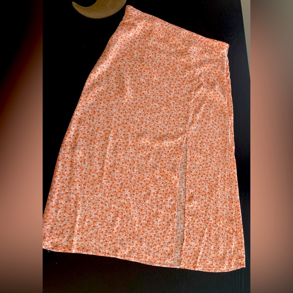 H&M Midi skirt